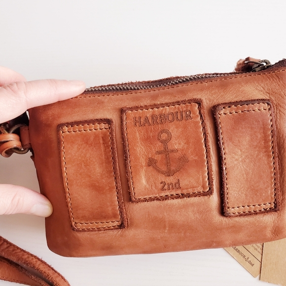 ⚓️Leather Crossbody Bag - Picture 5 of 16